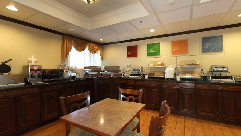 Comfort Inn Near Greenfield Village Dearborn Zewnętrze zdjęcie